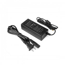 YK 30, Napajanje 12V DC 3A